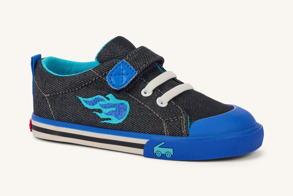 Stevie Black/Blue Flame